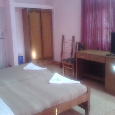 Colva Residency Hotel Exterior photo